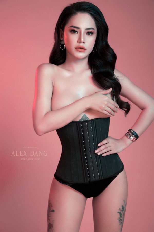 Latex Corset Chuẩn Bao Nhiêu Tiền